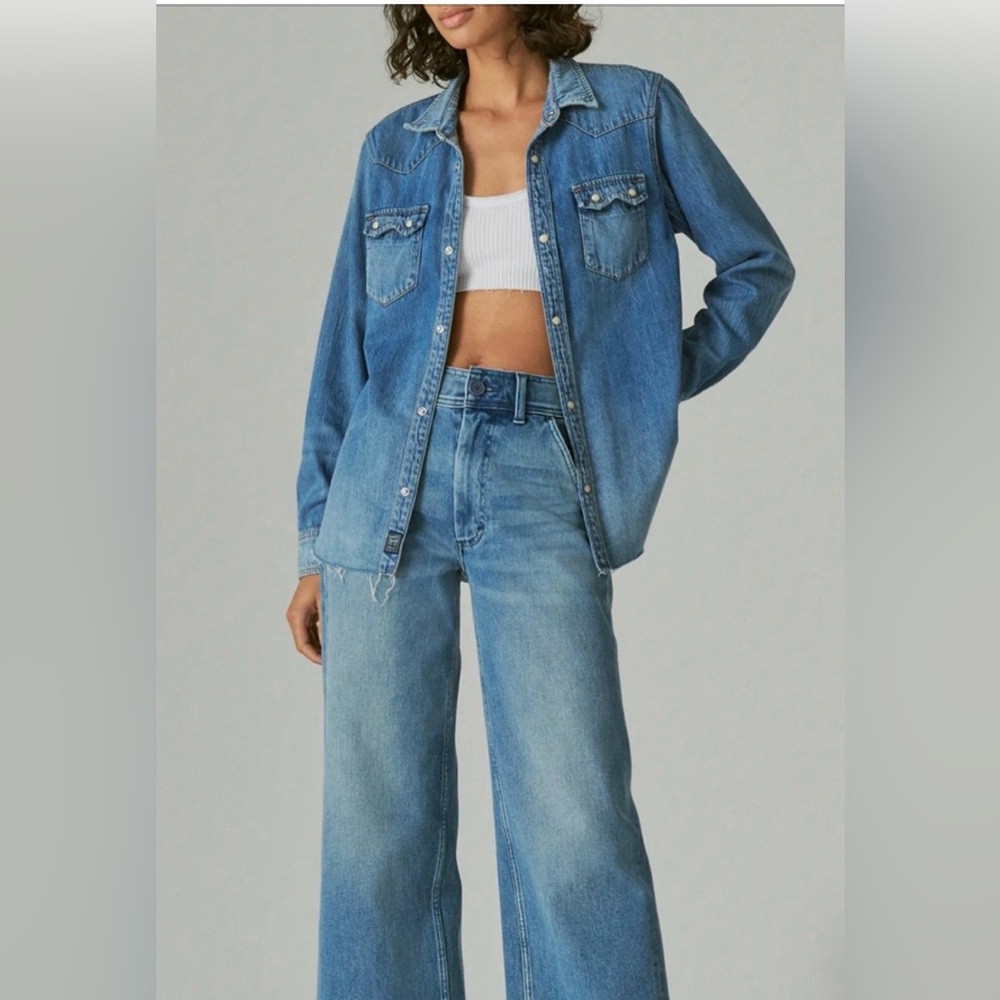 Lucky Brand Light Blue Denim Shirt - New With Tags - Picture 3 of 11